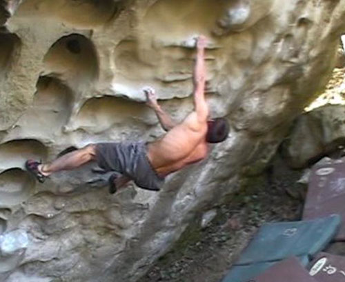 bouldering-meschia-di-roccafluvione-bb